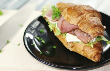 Crowd Cow: Preparing Delicious Wagyu Katsu Sando At Home