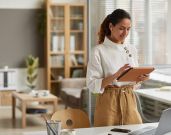 Trending Summer Work Outfit Ideas For Women